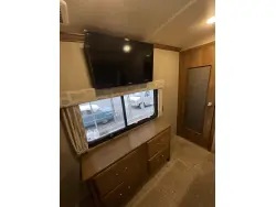 2018 FOREST RIVER CEDAR CREEK HATHAWAY 34RL2