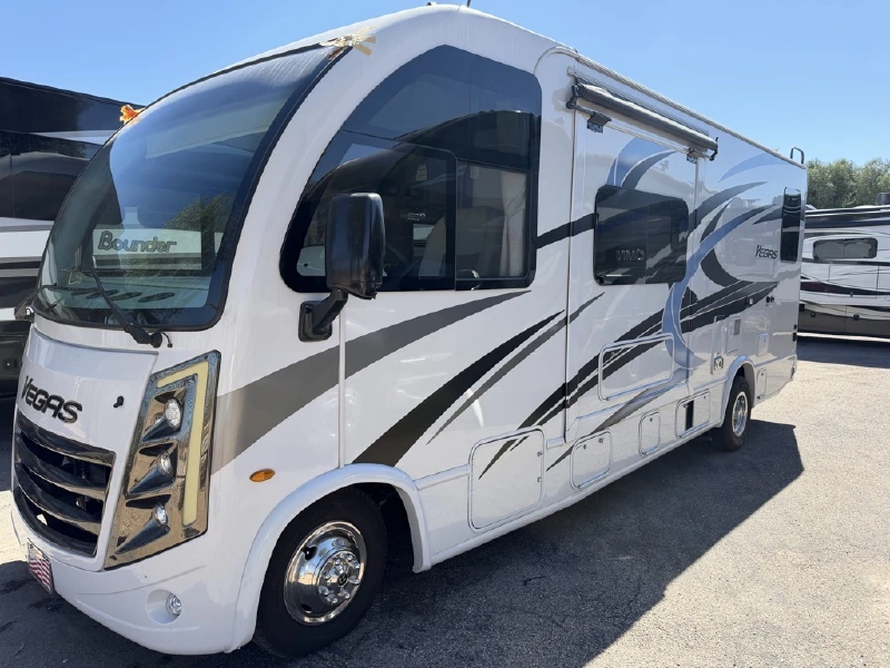 2023 THOR MOTOR COACH VEGAS 24 3