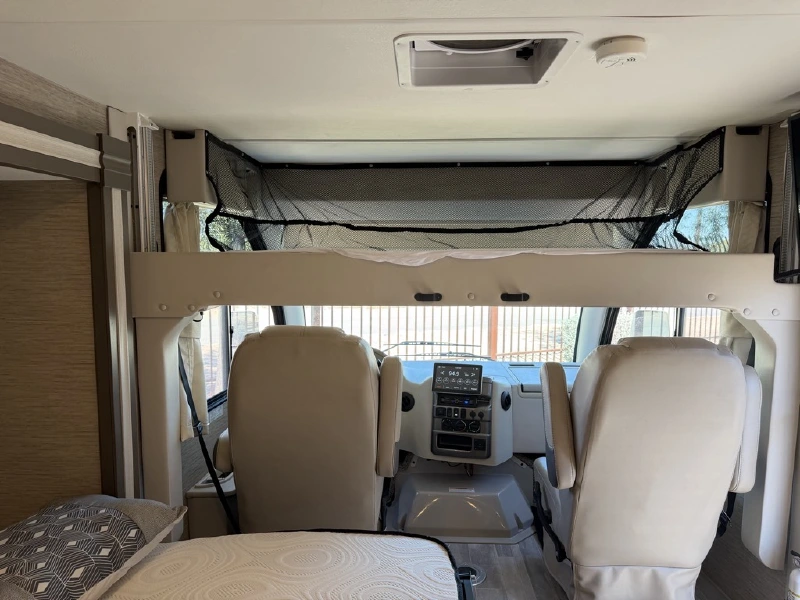 2023 THOR MOTOR COACH VEGAS 24 3