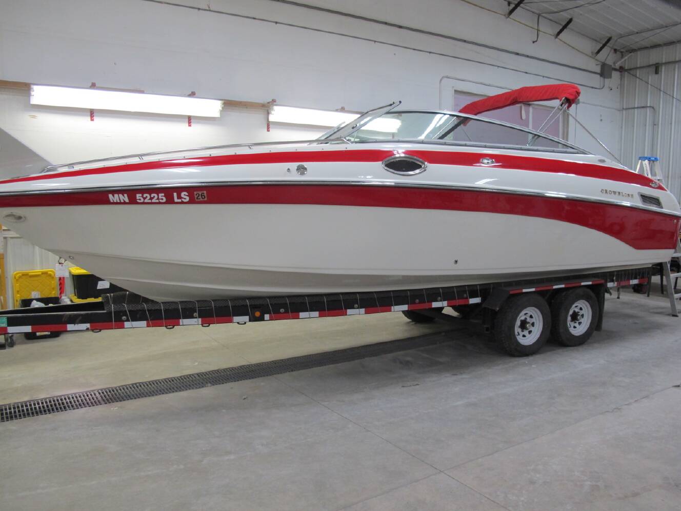 A photo of this 2003 Crownline 270 BR