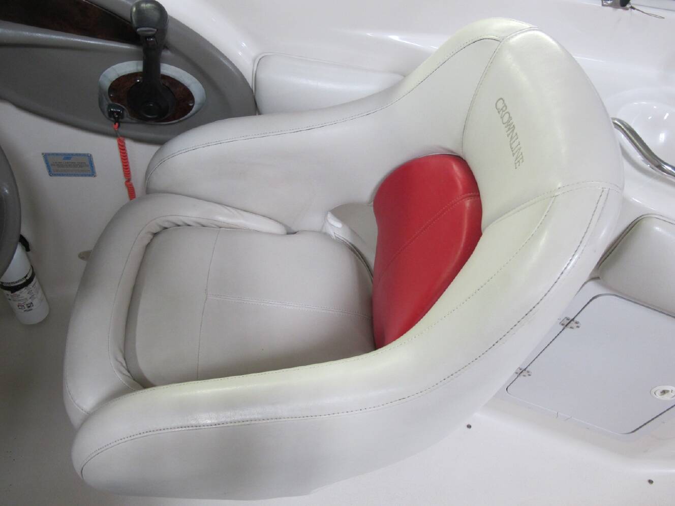 A photo of this 2003 Crownline 270 BR