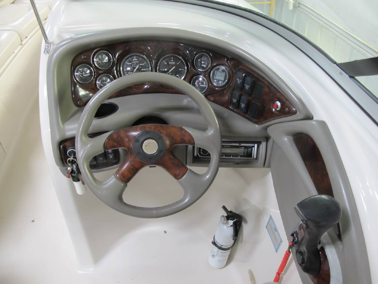 A photo of this 2003 Crownline 270 BR