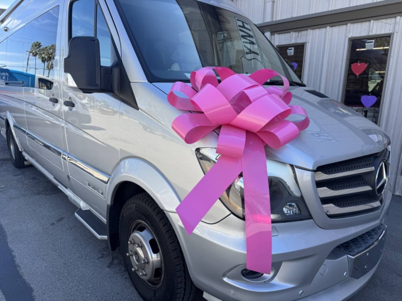 A photo of this 2018 Airstream INTERSTATE GRAND TOUR 3500 EXT