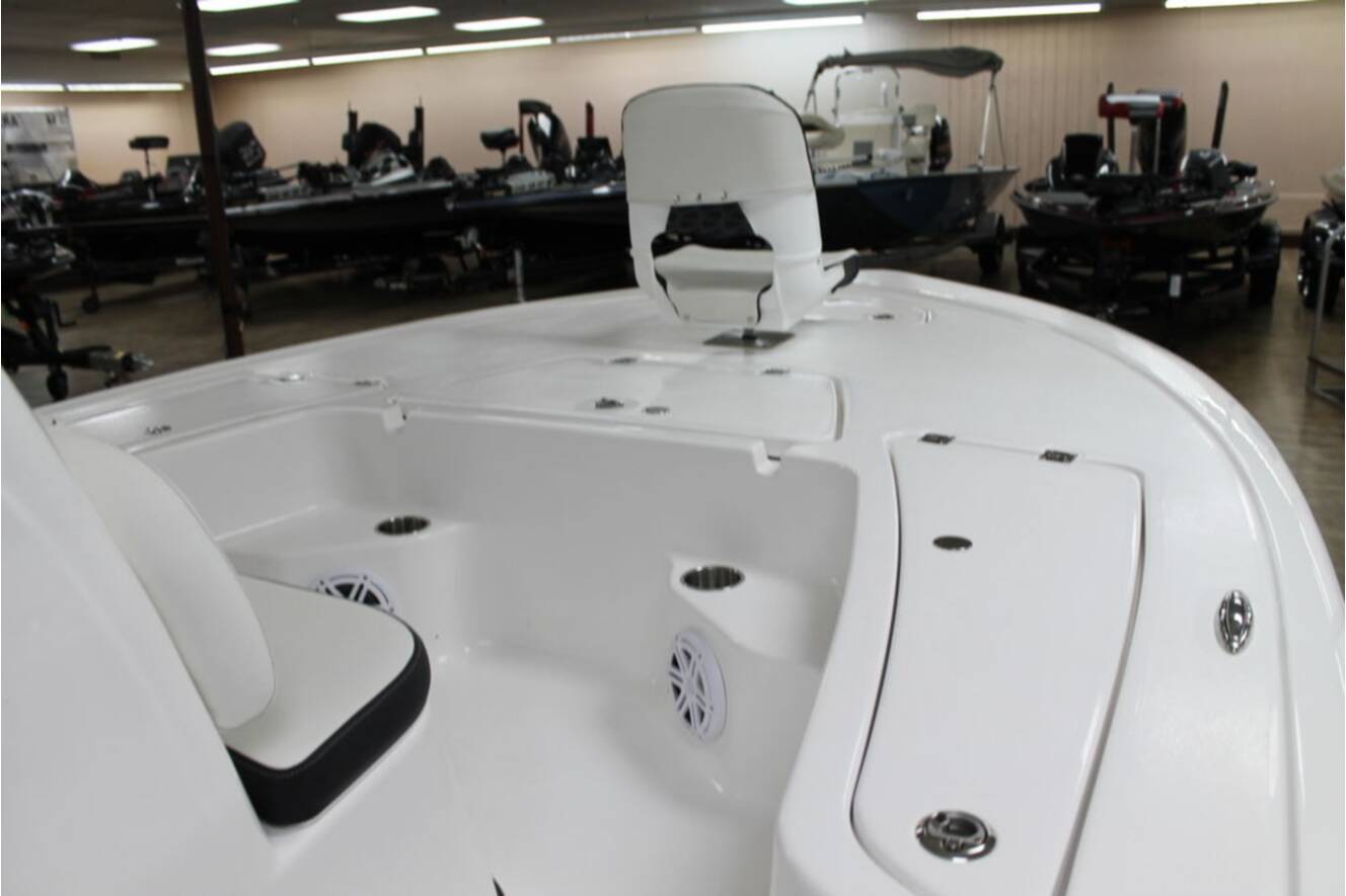 A photo of this 2025 Tidewater Boats 1910 BM