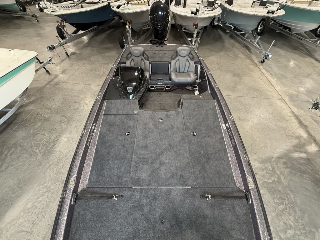 New 2025 Skeeter ZXR21SE ZXR21 For Sale in Morganton, NC New 2025 Skeeter ZXR21SE ZXR21 For Sale in Morganton, NC
