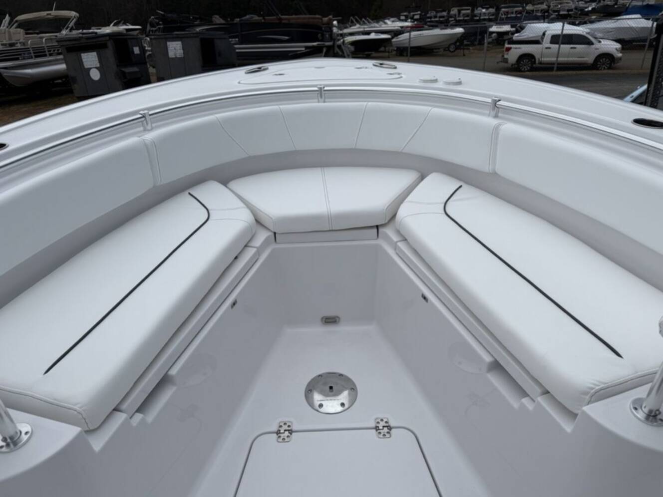 A photo of this 2026 Sportsman Heritage 231