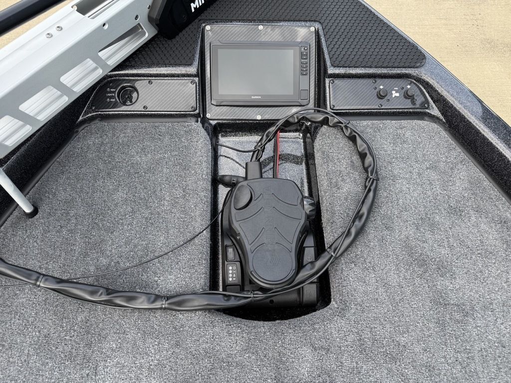 New 2025 Phoenix Bass Boats 819 Zxl Pro For Sale in Mooresville