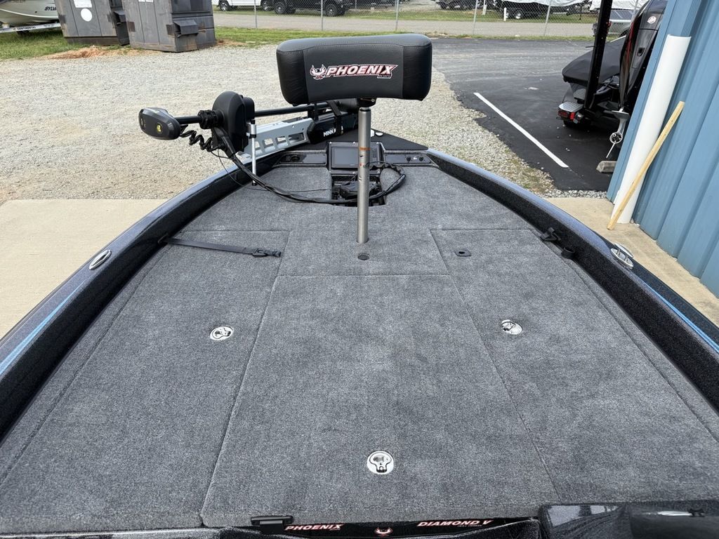 New 2025 Phoenix Bass Boats 819 Zxl Pro For Sale in Mooresville