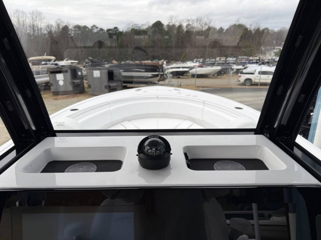 A photo of this 2026 Sportsman Heritage 231