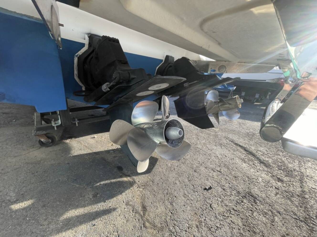 A photo of this 2011 Cobalt Boats 302 BR