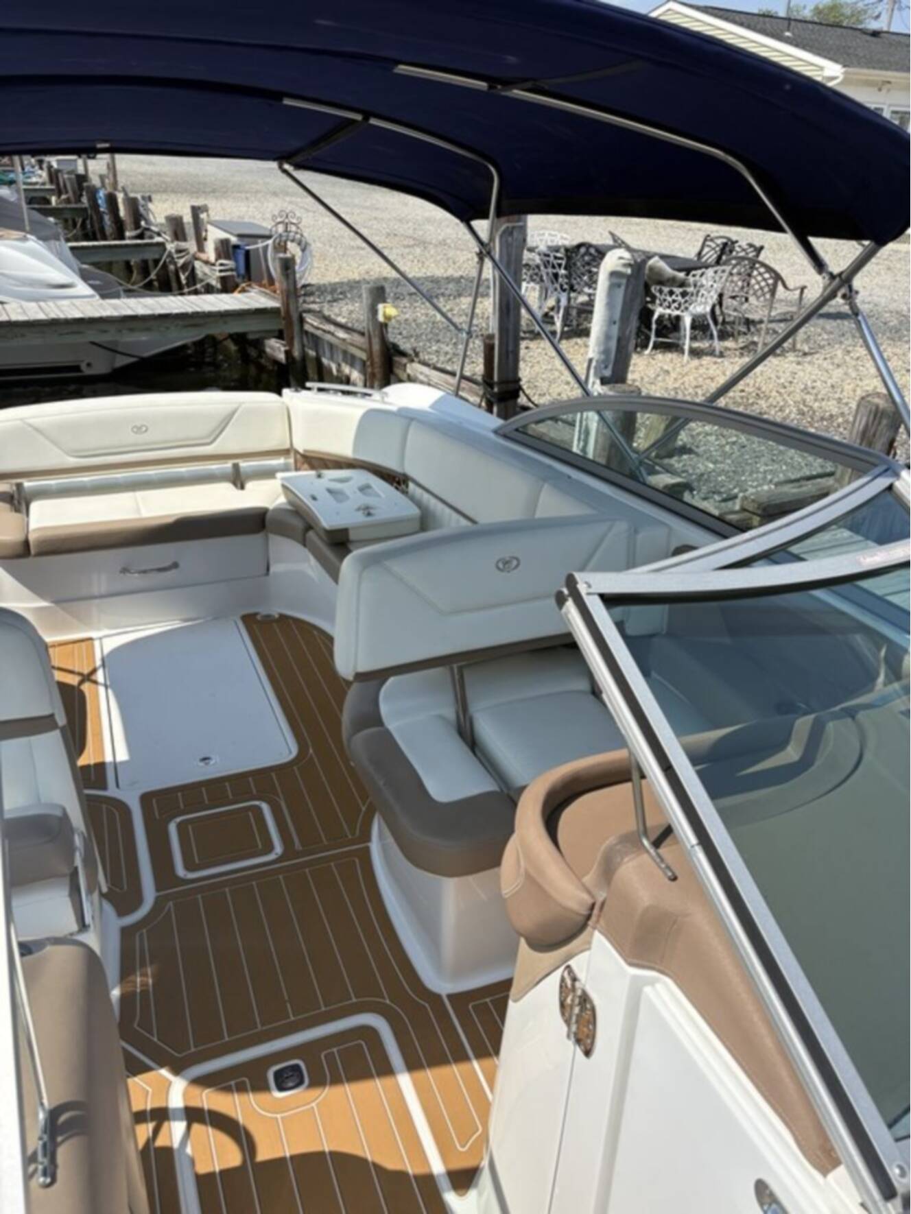 A photo of this 2011 Cobalt Boats 302 BR