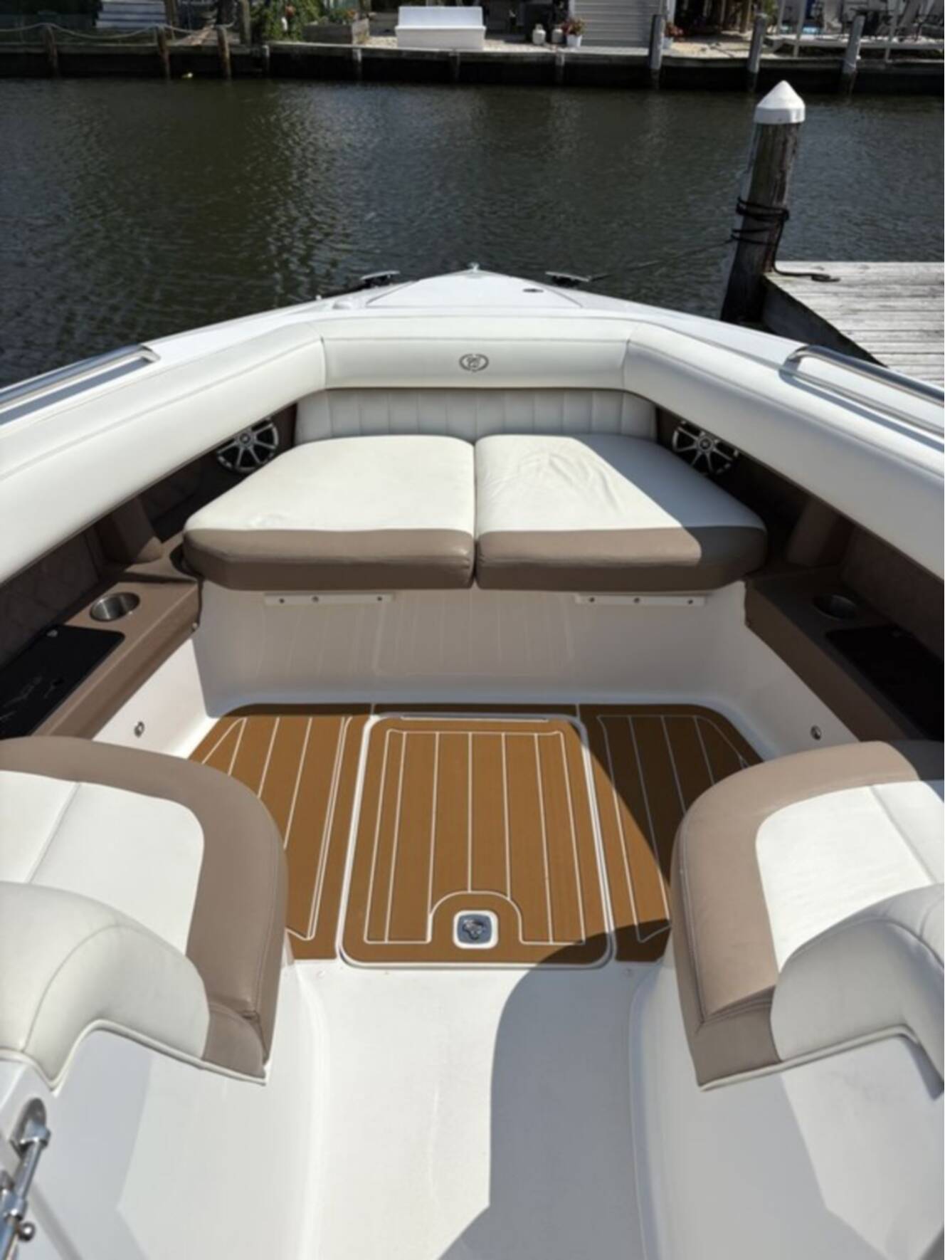 A photo of this 2011 Cobalt Boats 302 BR