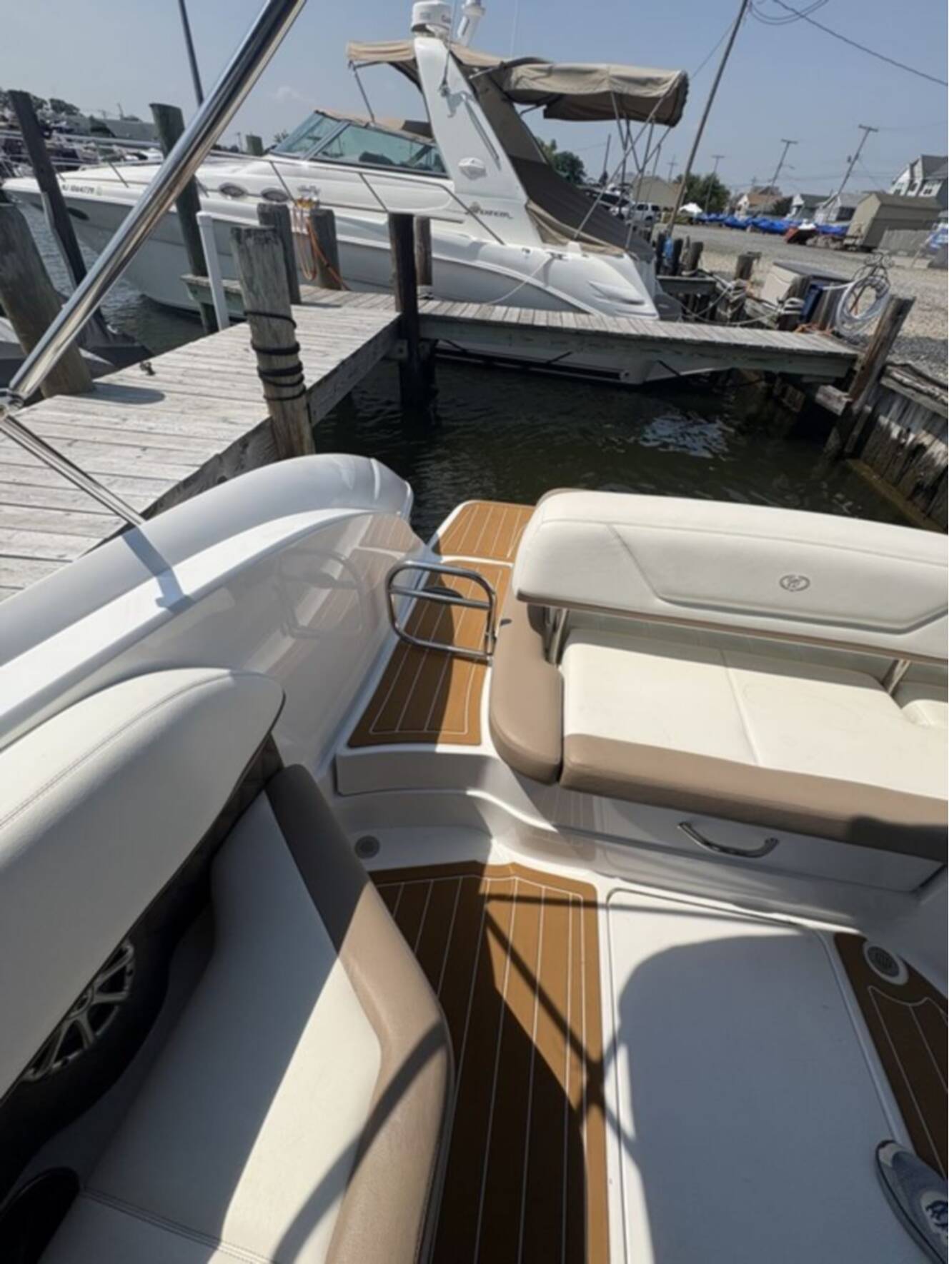 A photo of this 2011 Cobalt Boats 302 BR