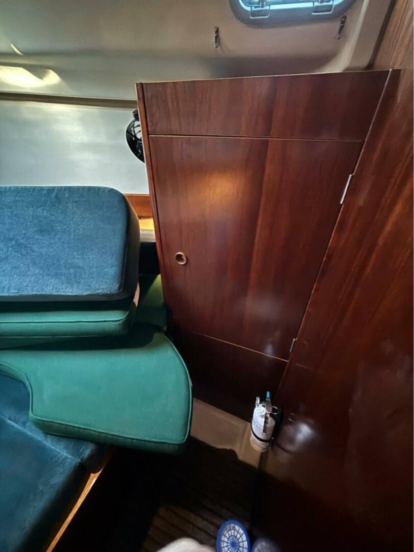 A photo of this 1997 Beneteau Oceanis 351
