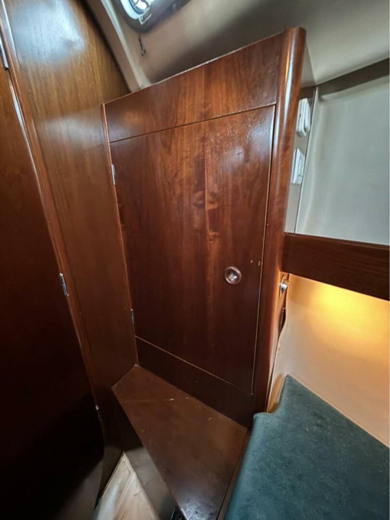 A photo of this 1997 Beneteau Oceanis 351