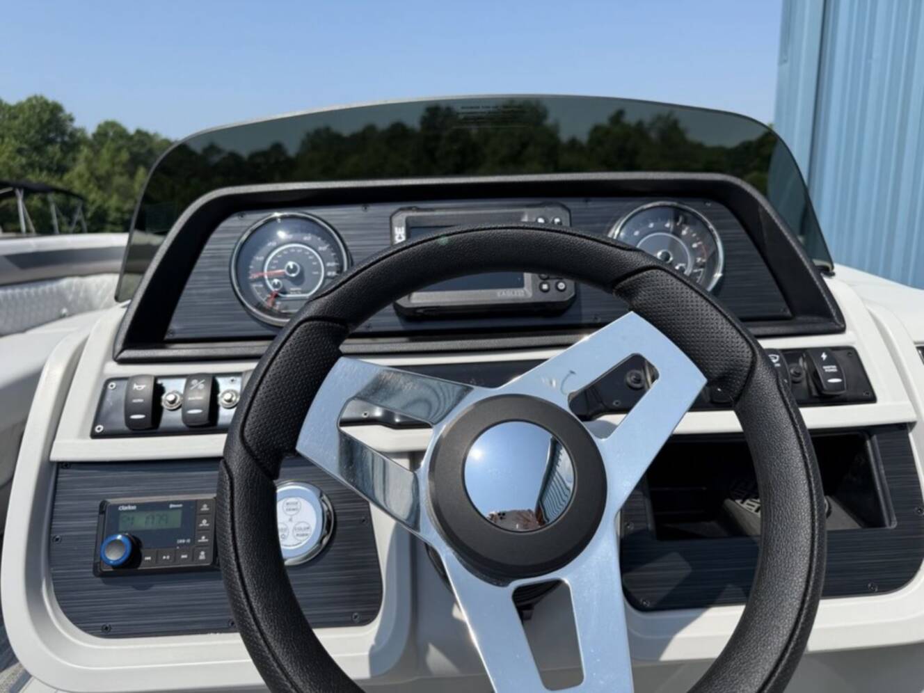 A photo of this 2025 Godfrey Pontoons Sweetwater 2486 DT 27 iMPACT Package (27 in. Center Tub