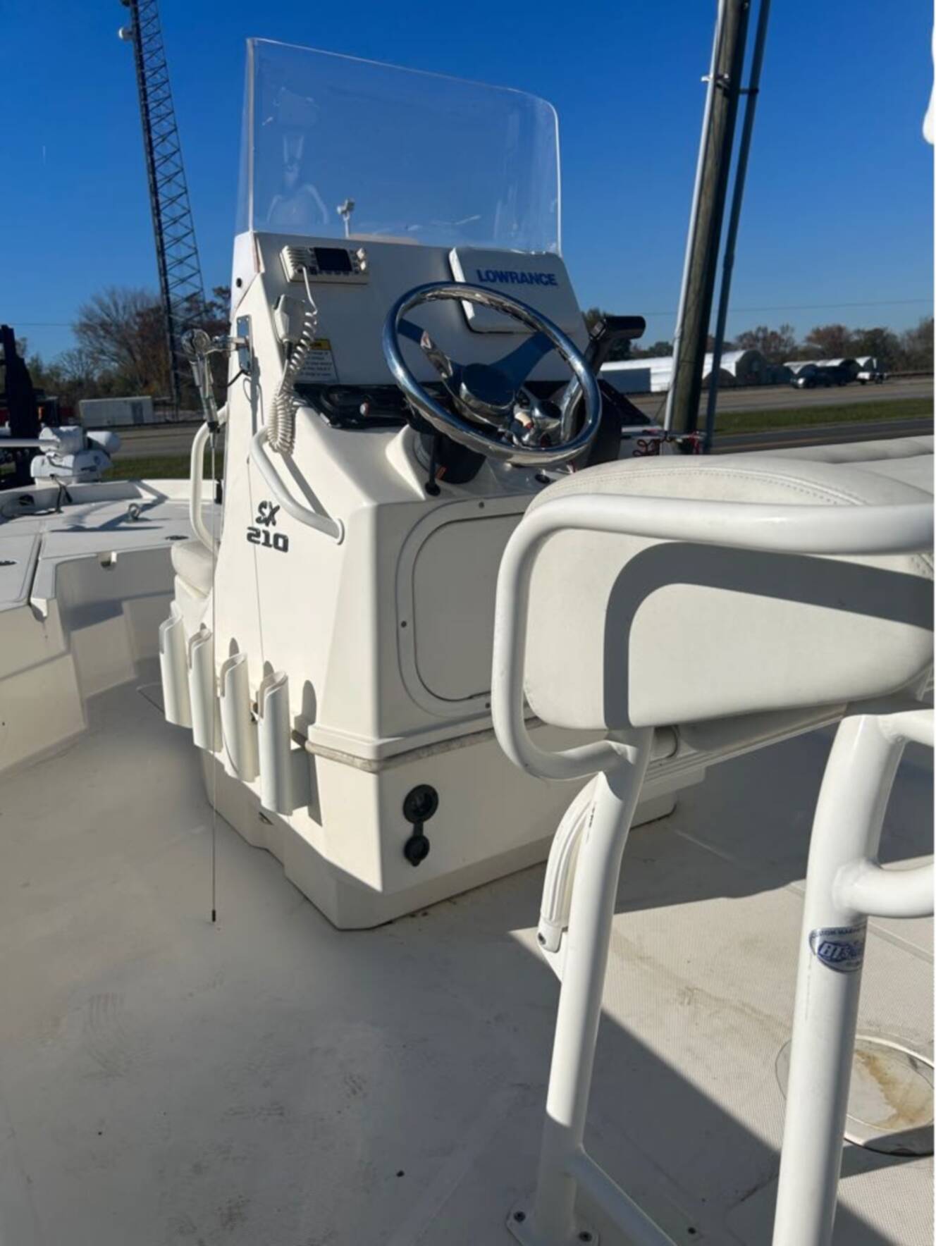 A photo of this 2016 Skeeter SX 210