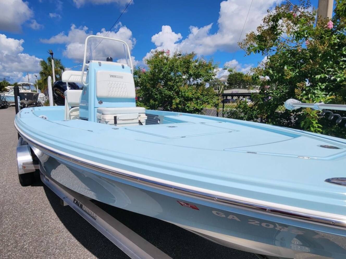 A photo of this 2025 Pathfinder Boats 2300 HPS