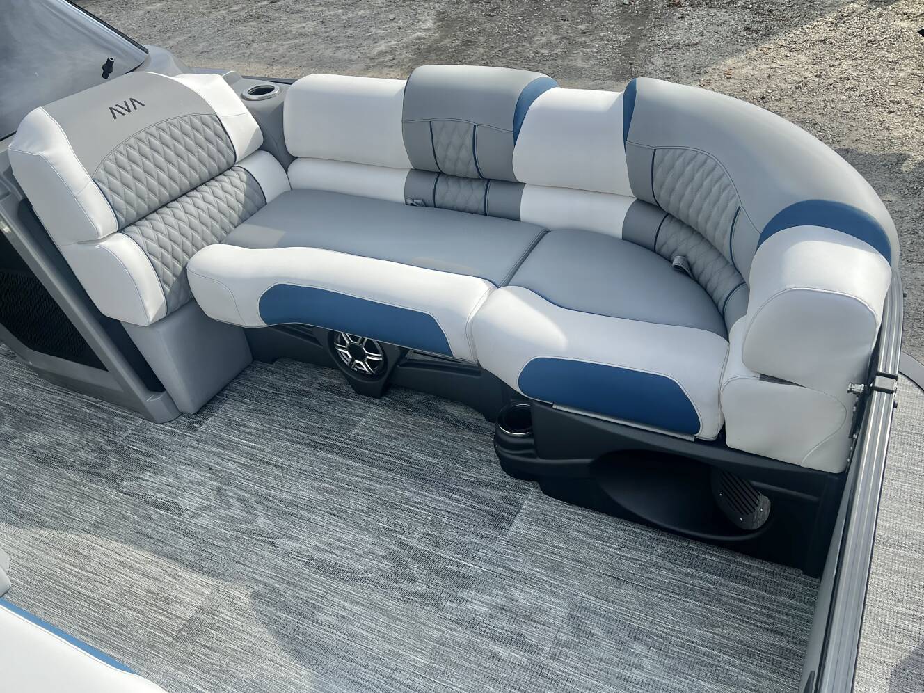 A photo of this 2026 Avalon Catalina 25' Quad Lounge Windshield Triple-Toon