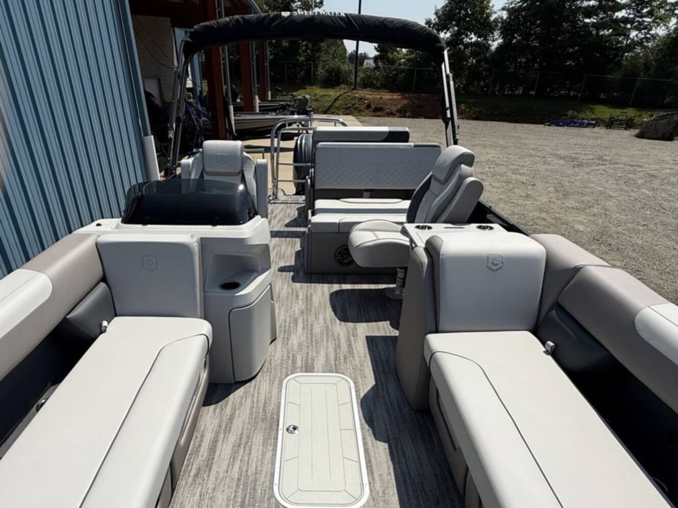 A photo of this 2025 Godfrey Pontoons Sweetwater 2486 DT 27 iMPACT Package (27 in. Center Tub