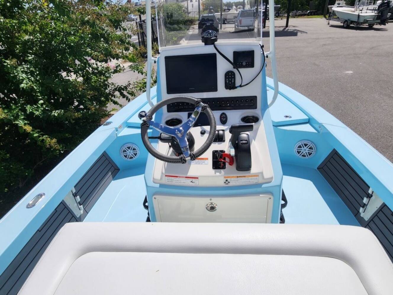 A photo of this 2025 Pathfinder Boats 2300 HPS