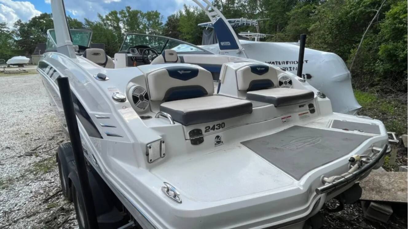 A photo of this 2018 Chaparral 243 Vortex