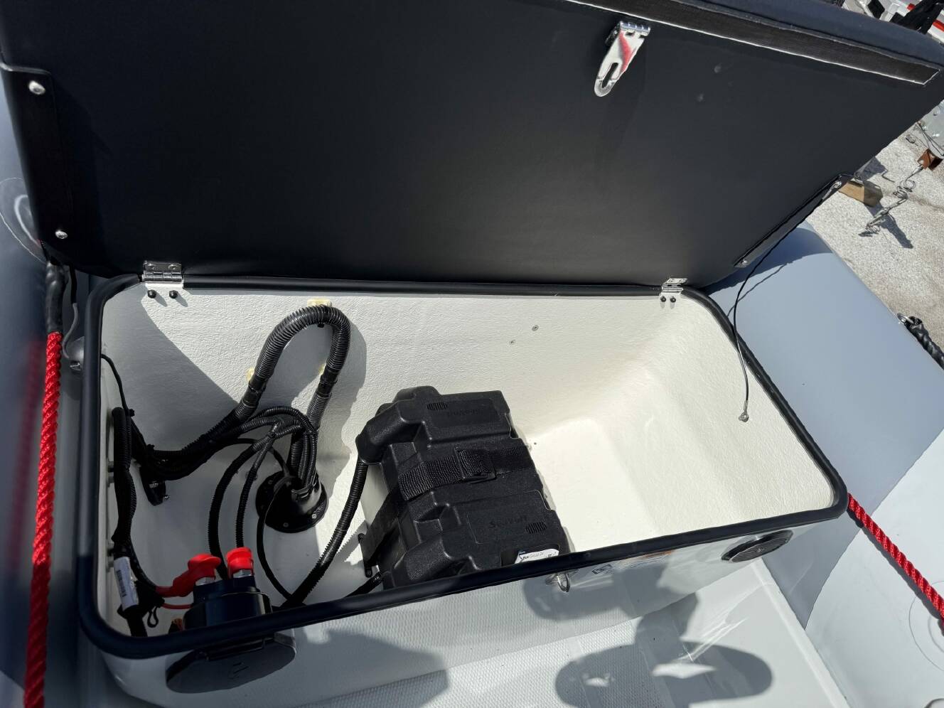 A photo of this 2026 Zodiac Open 4.2 NEO F50