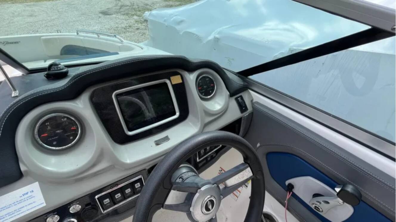 A photo of this 2018 Chaparral 243 Vortex