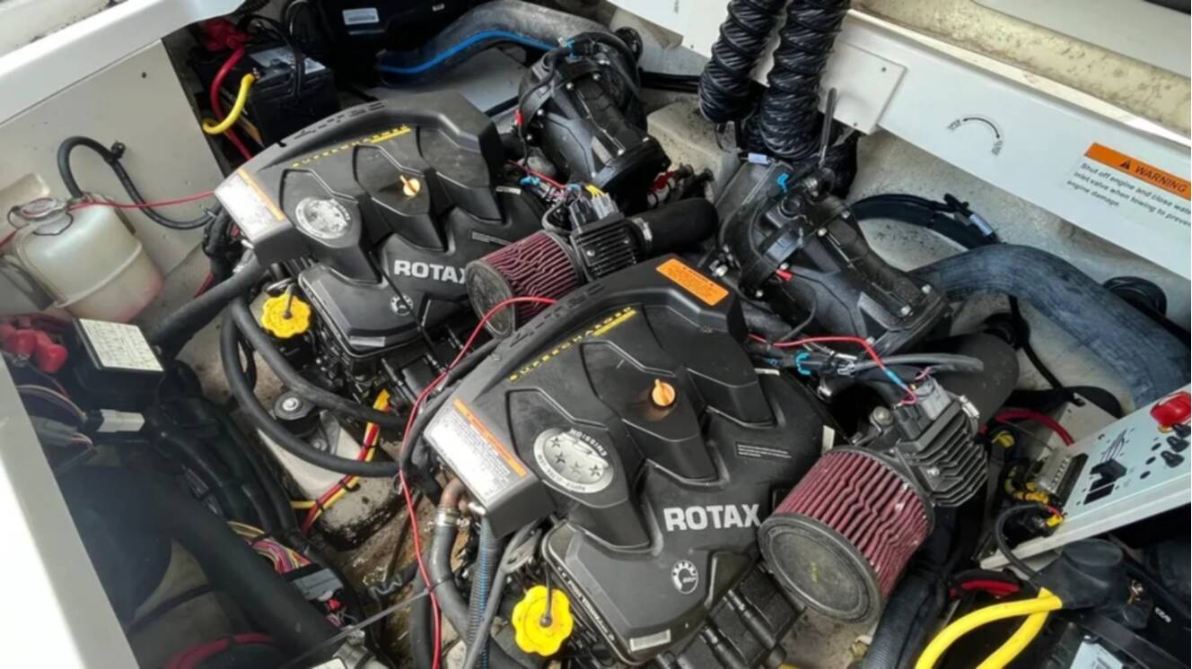 A photo of this 2018 Chaparral 243 Vortex