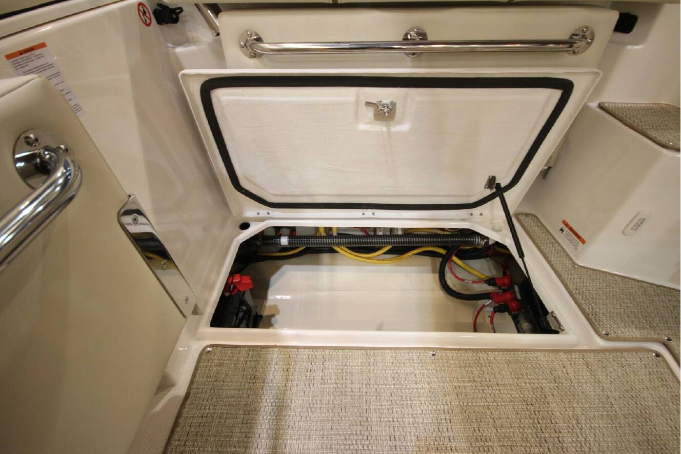 A photo of this 2027 Ranger Tugs R-27 Luxury Edition