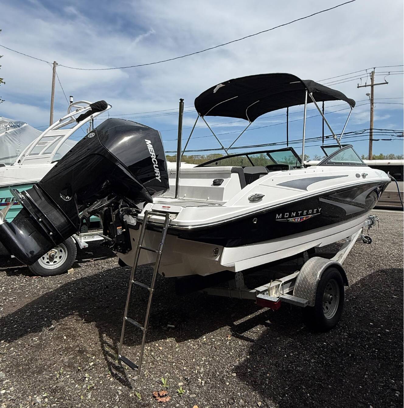 A photo of this 2025 Monterey M-205