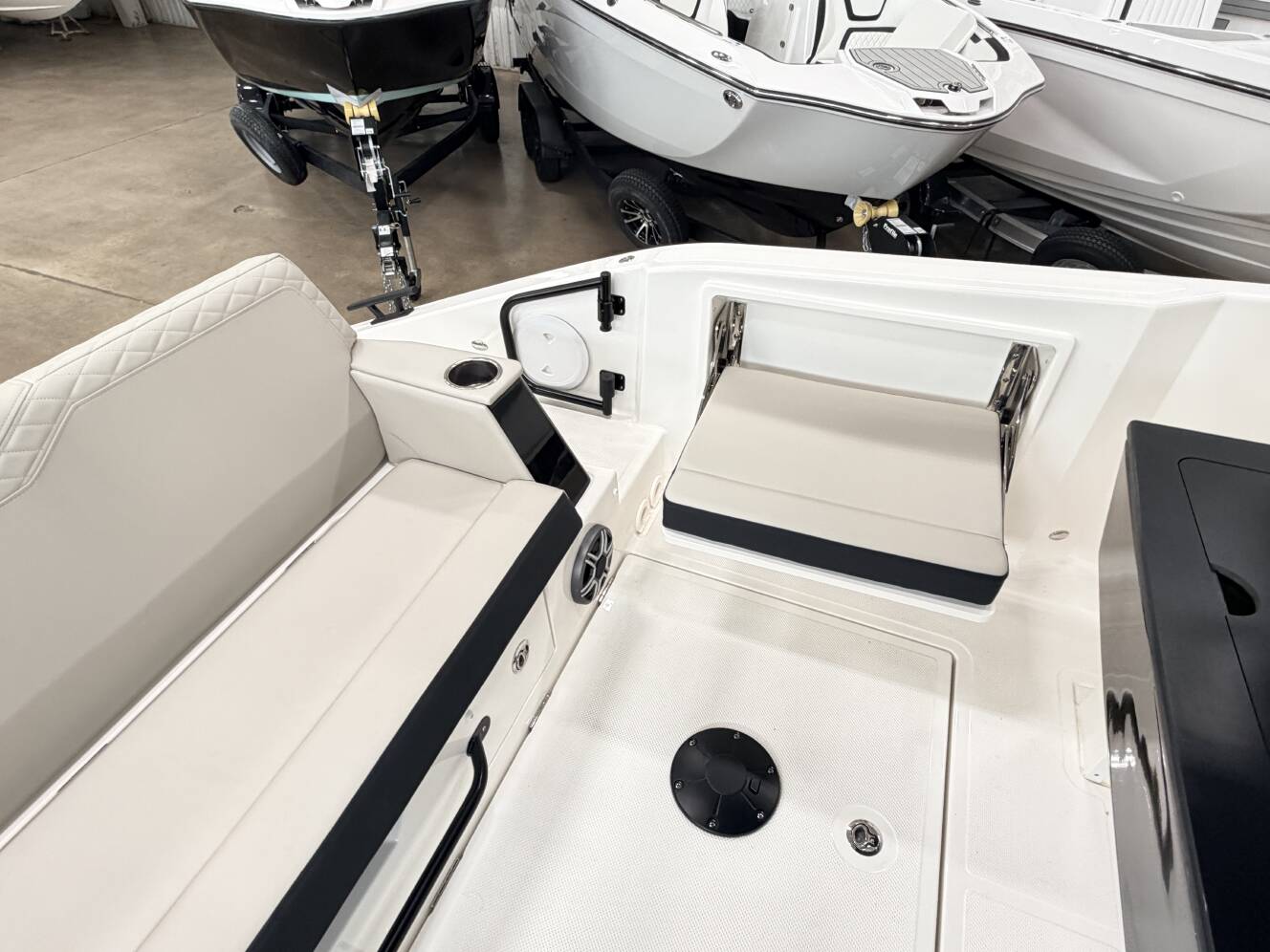 A photo of this 2026 Navan C30