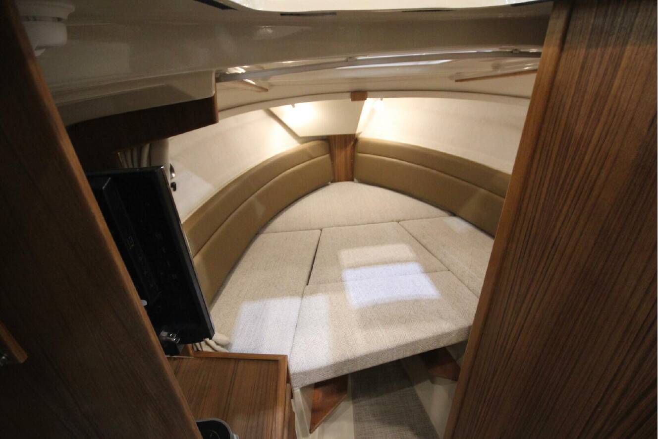 A photo of this 2027 Ranger Tugs R-27 Luxury Edition