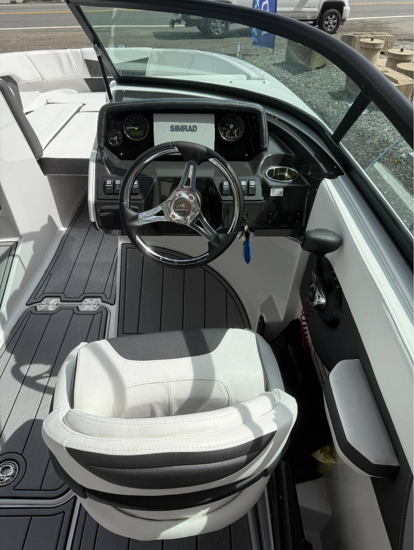 A photo of this 2025 Monterey M-205