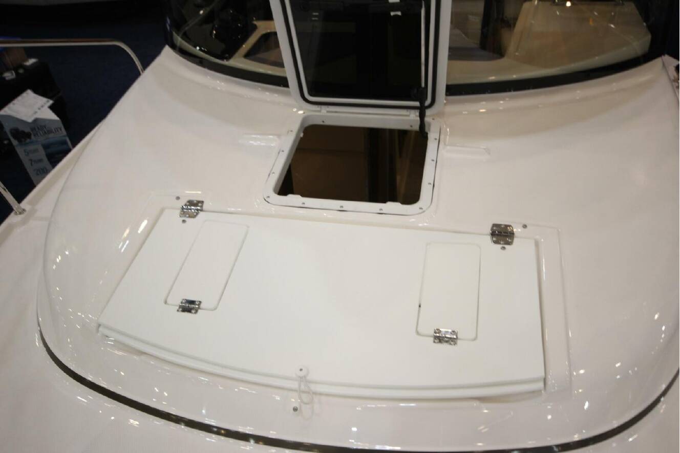 A photo of this 2027 Ranger Tugs R-27 Luxury Edition