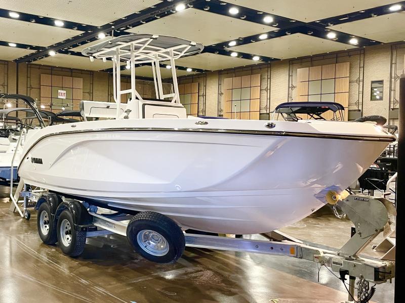 2025 Yamaha Boats 220 FSH Sport in michigan city IN