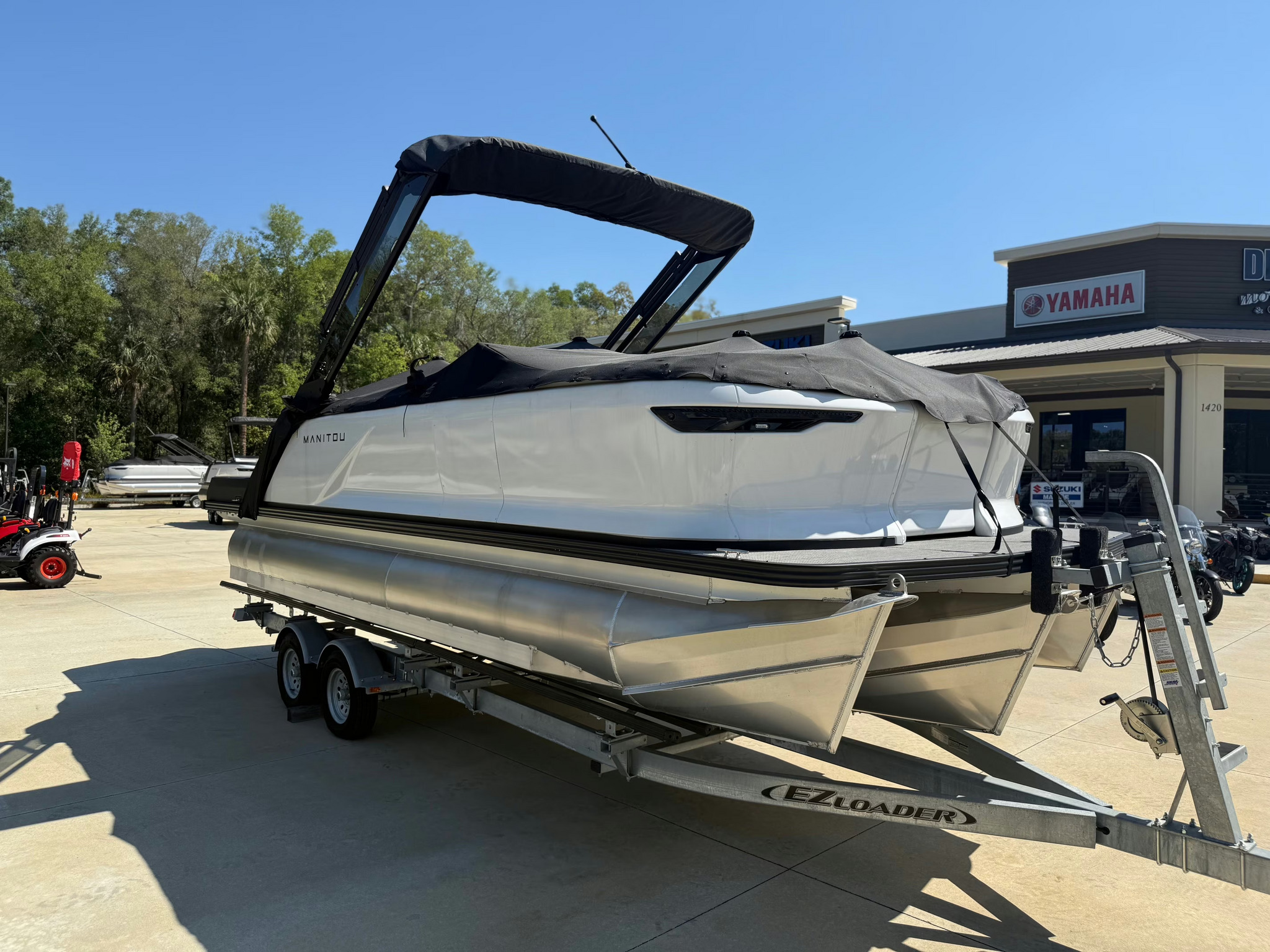 2024 Manitou Pontoon Cruise 22 Max Switchback V-Toon in orange city FL