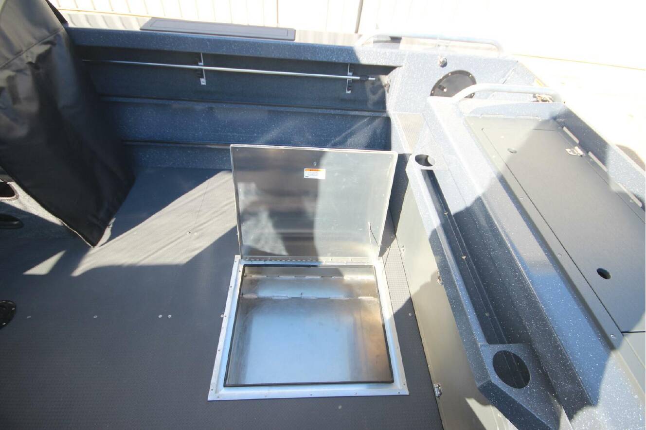 A photo of this 2025 Weldcraft 210 Revolution Soft Top