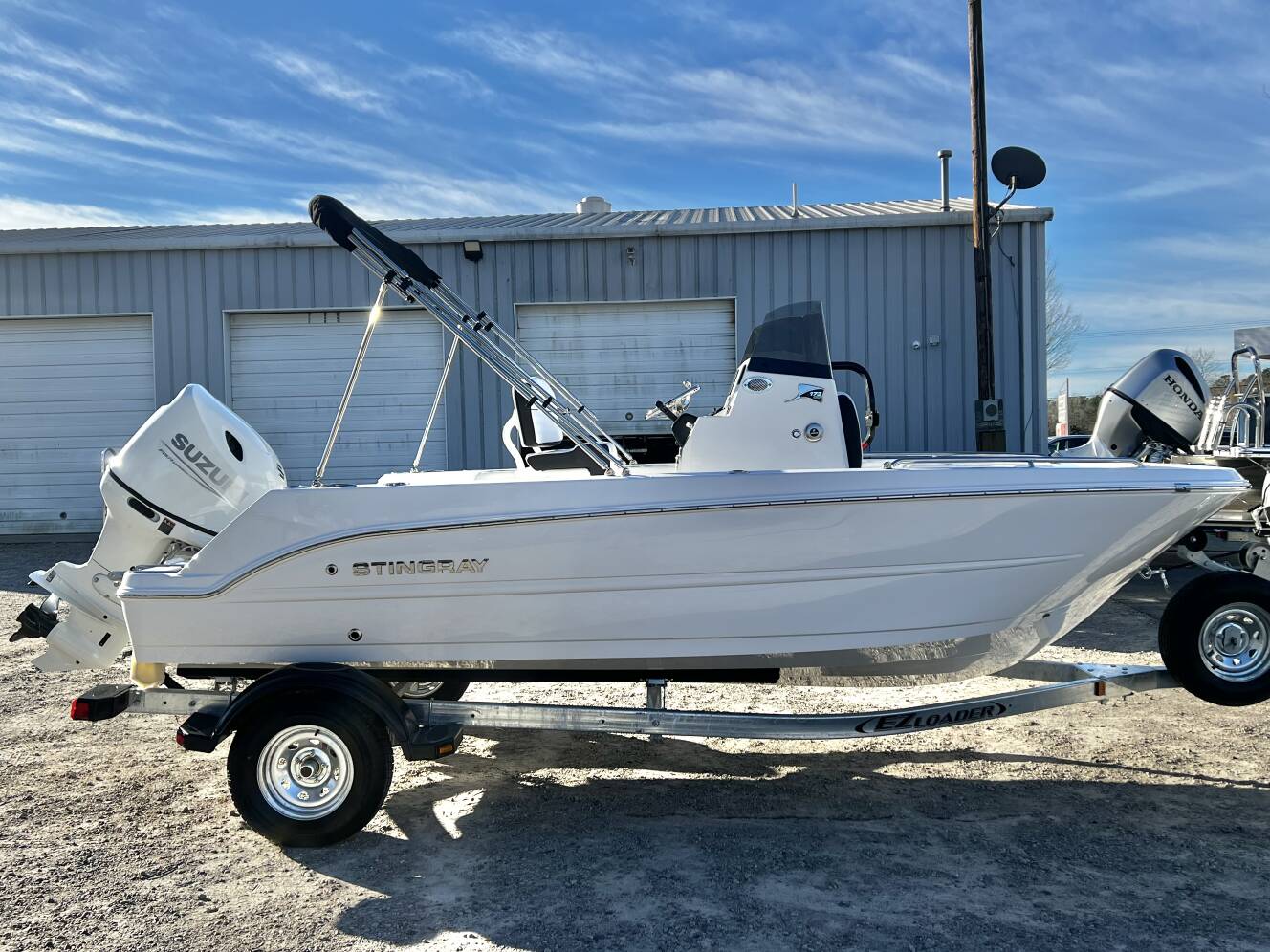 A photo of this 2026 Stingray 173 CC