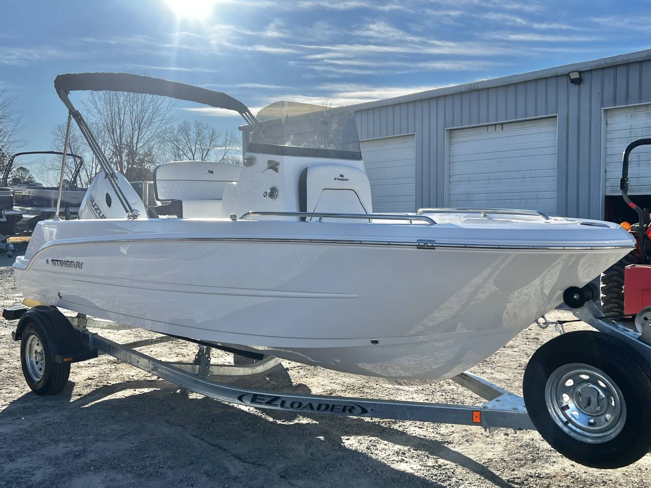 A photo of this 2026 Stingray 173 CC