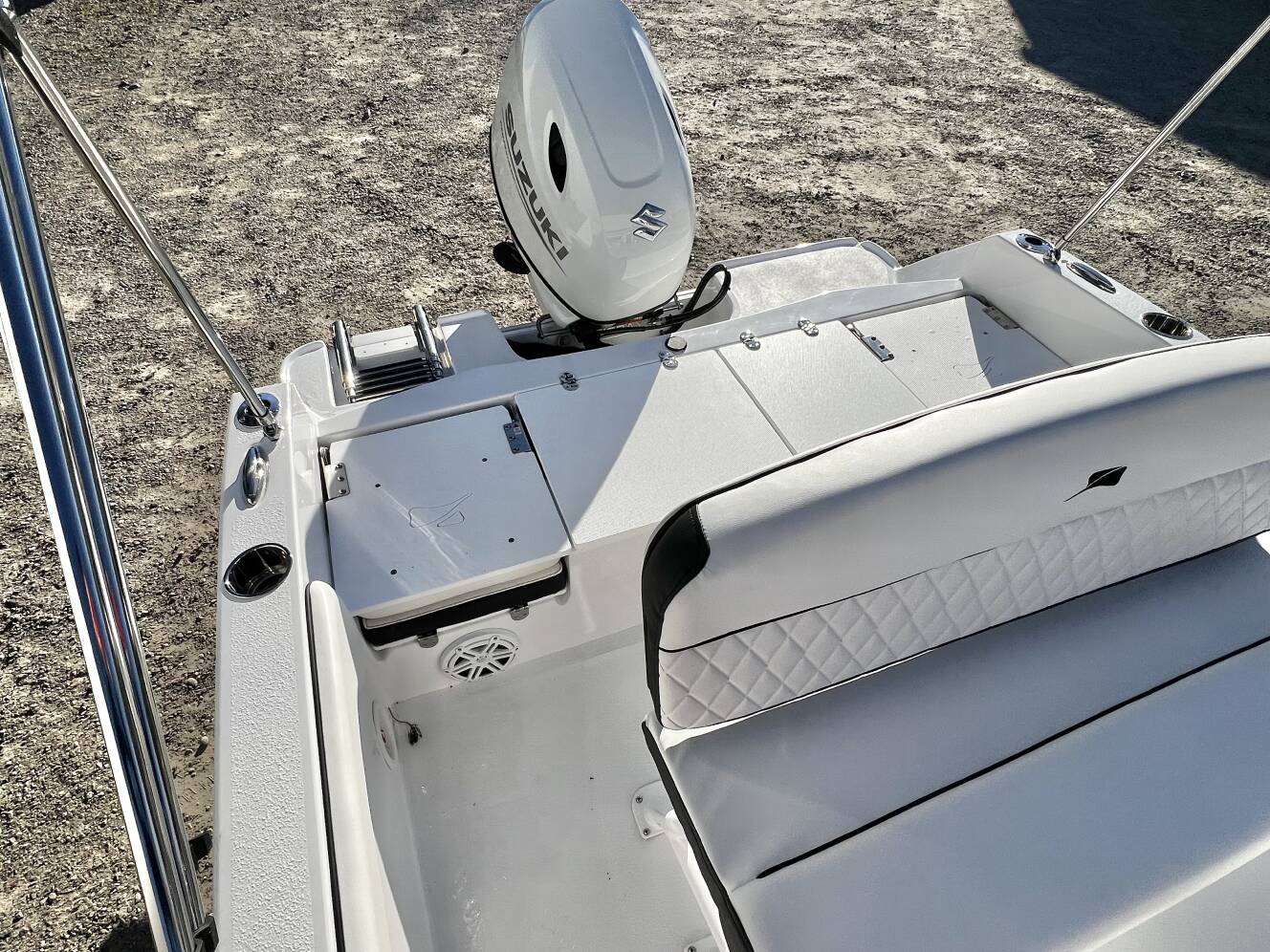 A photo of this 2026 Stingray 173 CC