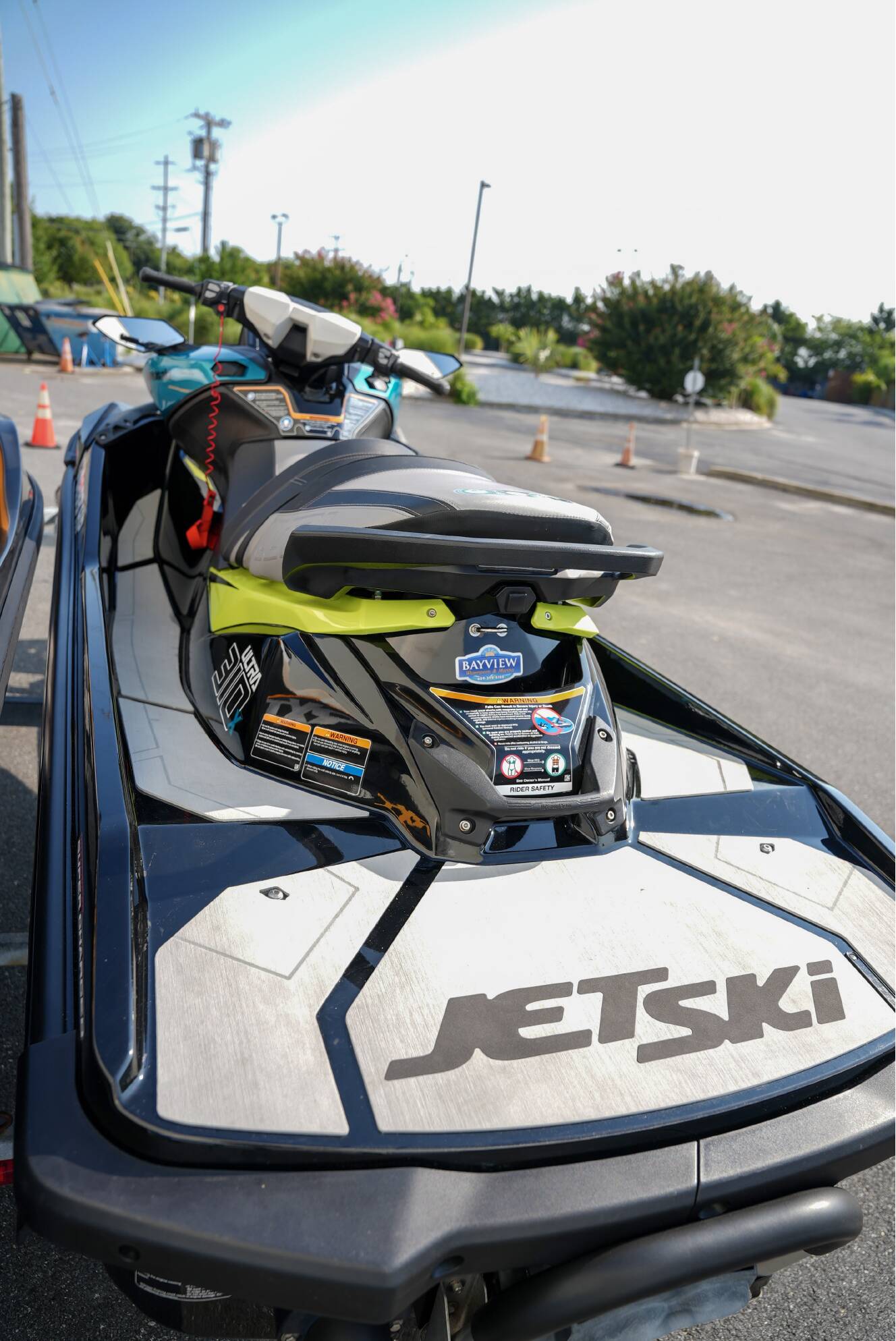 A photo of this 2022 Kawasaki Ultra 310X
