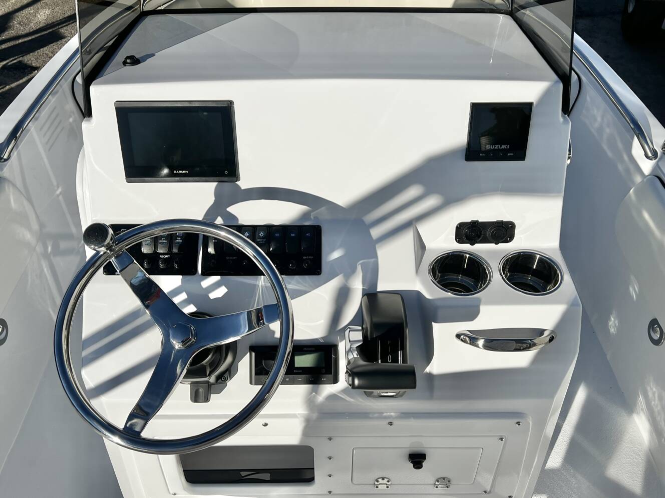 A photo of this 2026 Stingray 173 CC