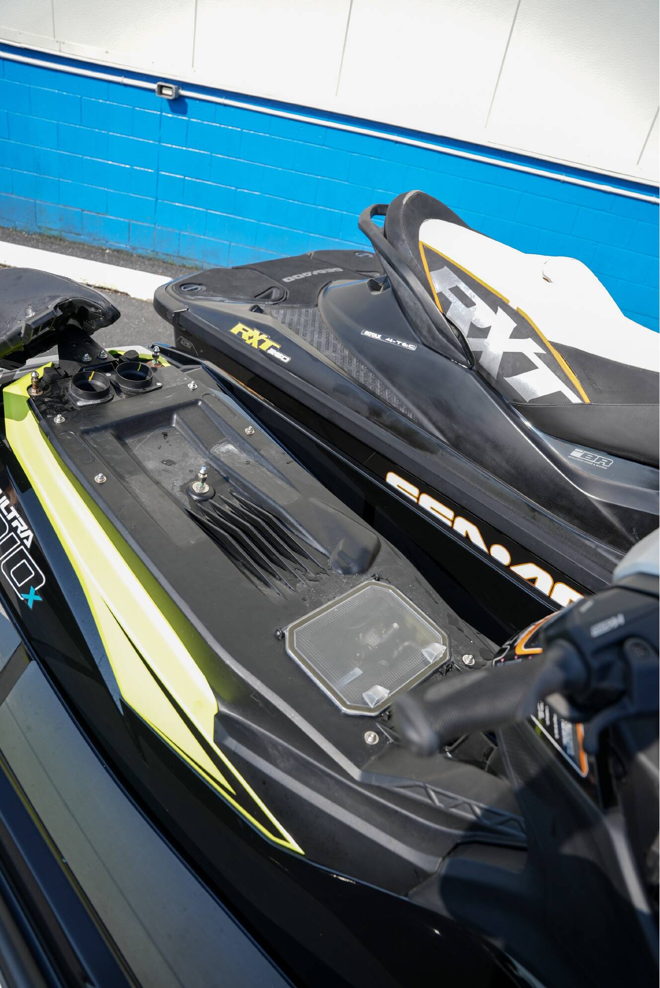 A photo of this 2022 Kawasaki Ultra 310X