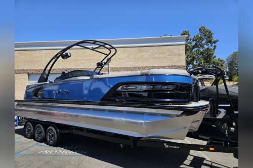 2025 Avalon Excalibur LTD Elite Windshield 27FT in atascadero CA