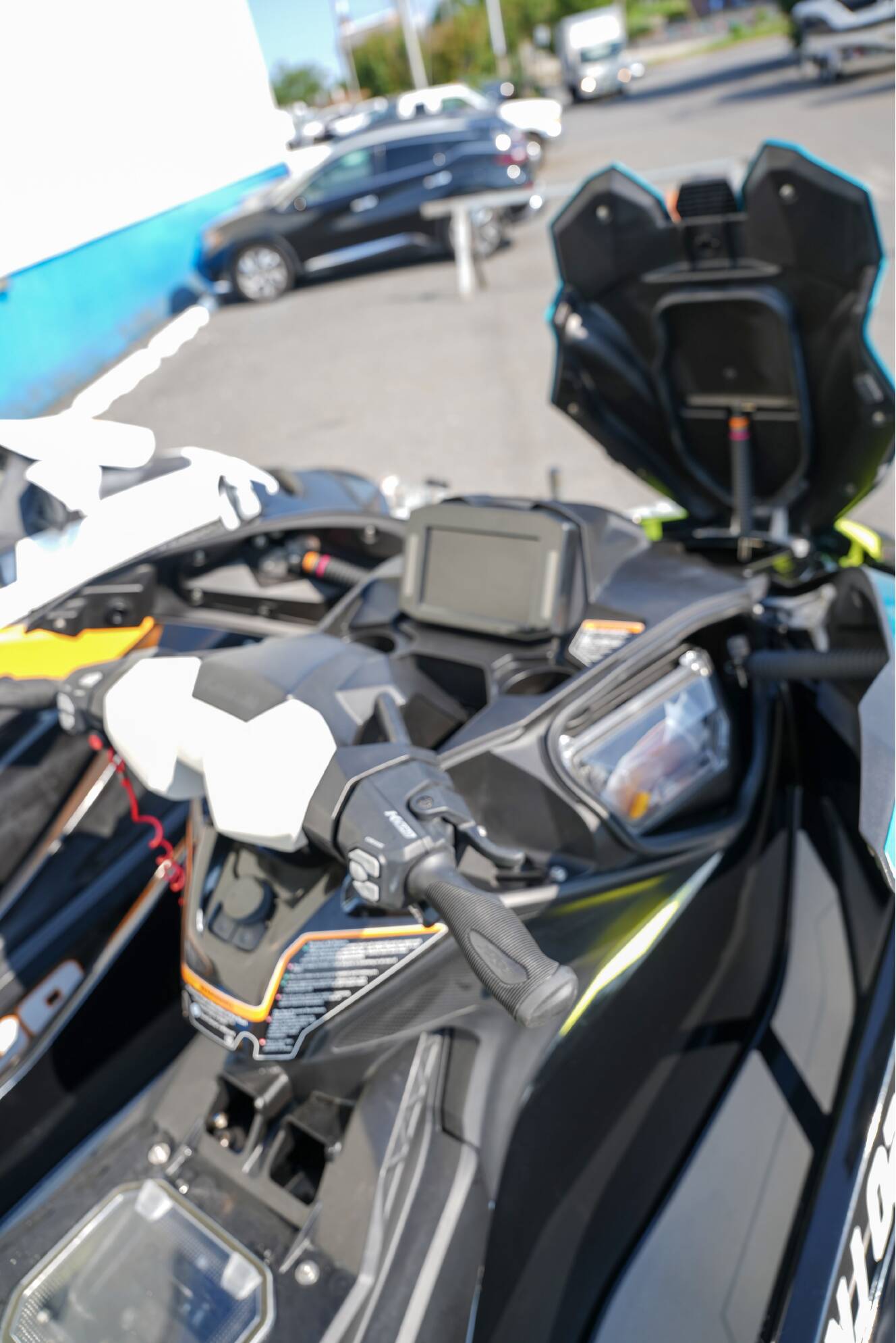 A photo of this 2022 Kawasaki Ultra 310X