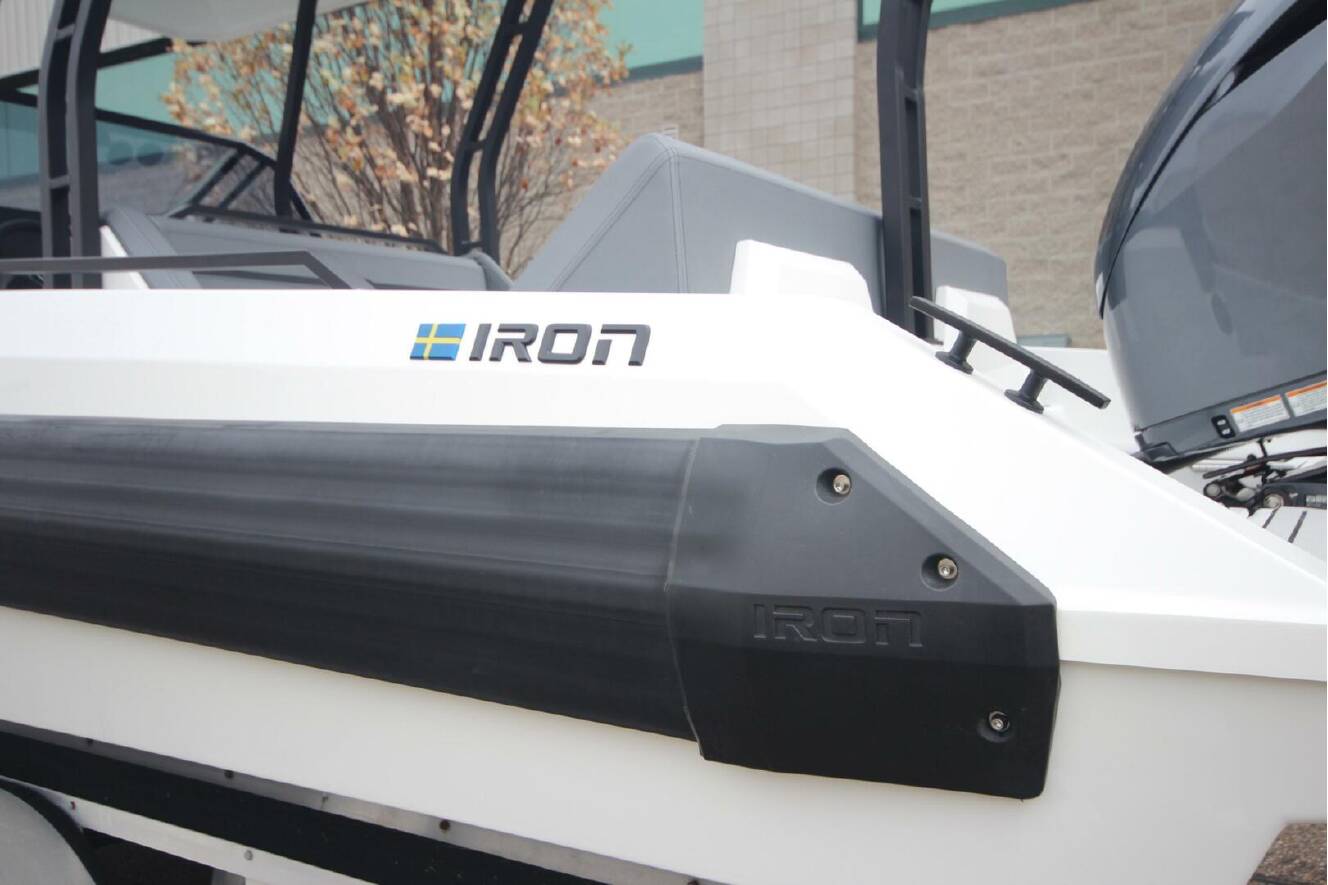 A photo of this 2026 Iron 767 T-Top