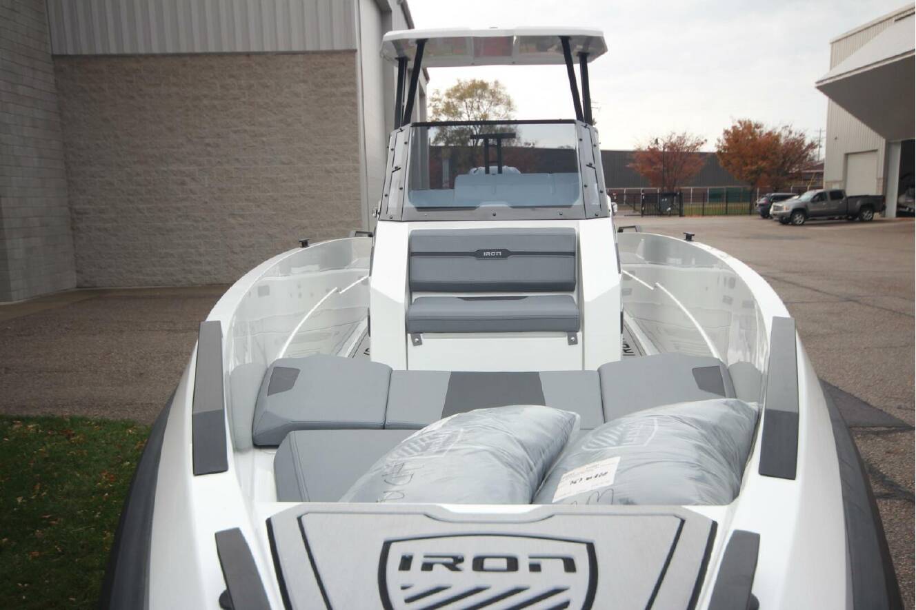 A photo of this 2026 Iron 767 T-Top