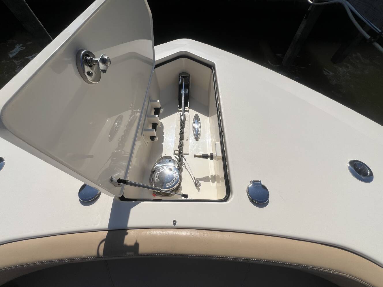A photo of this 2020 Scout Boats 380 LXF