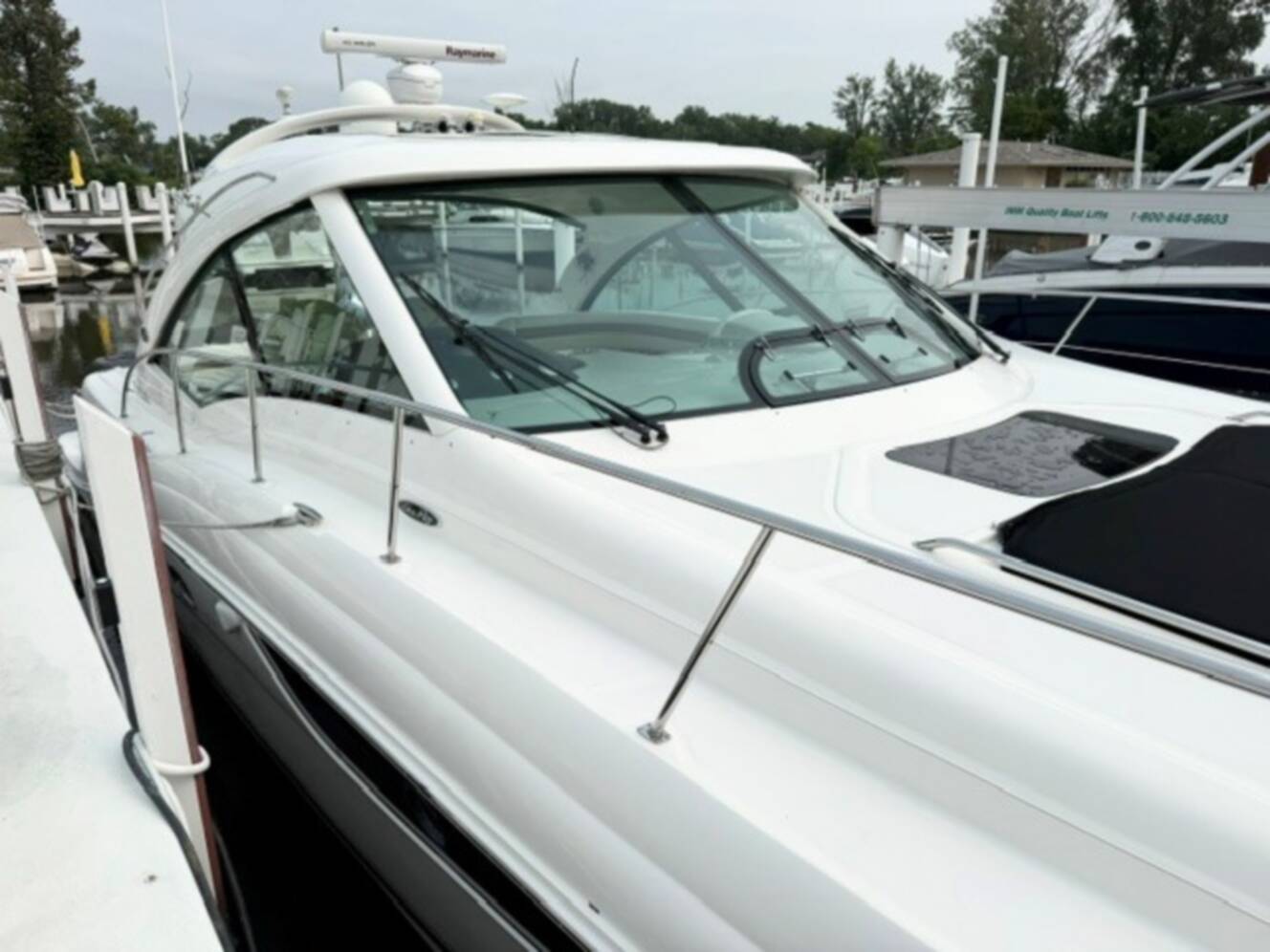 A photo of this 2012 Sea Ray 500 DA
